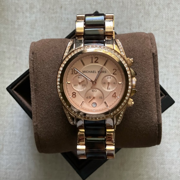 Michael Kors Animal Print 